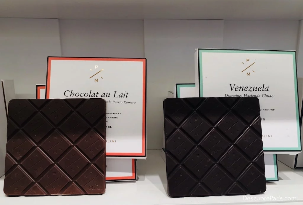 se aprecian las tabletas de chocolate de pierre marcolini en su boutique de paris